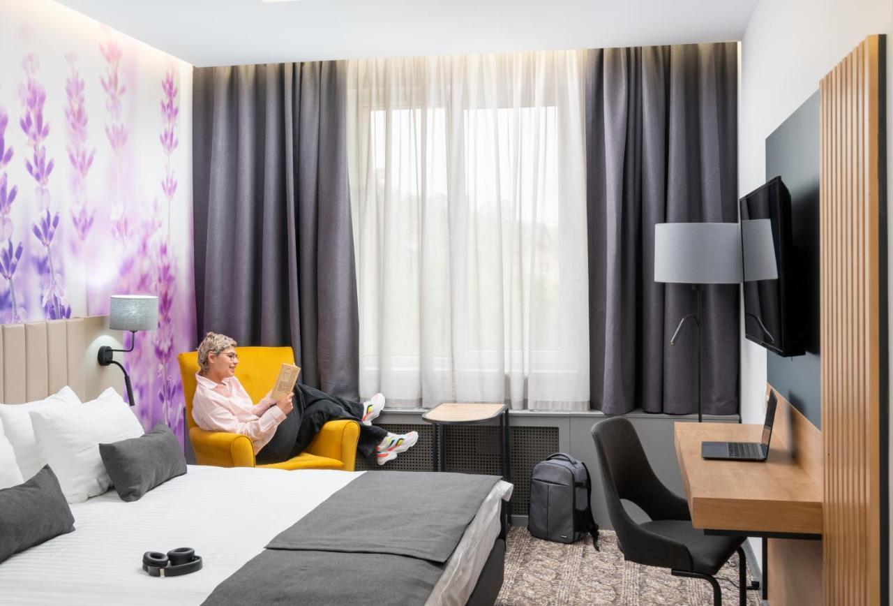 Mercure Medias Binderbubi Hotel And Spa Exterior photo